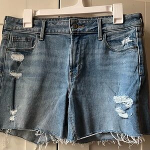 Old Navy Mid Rise Blue Jean Shorts with Distressed Frayed Hem